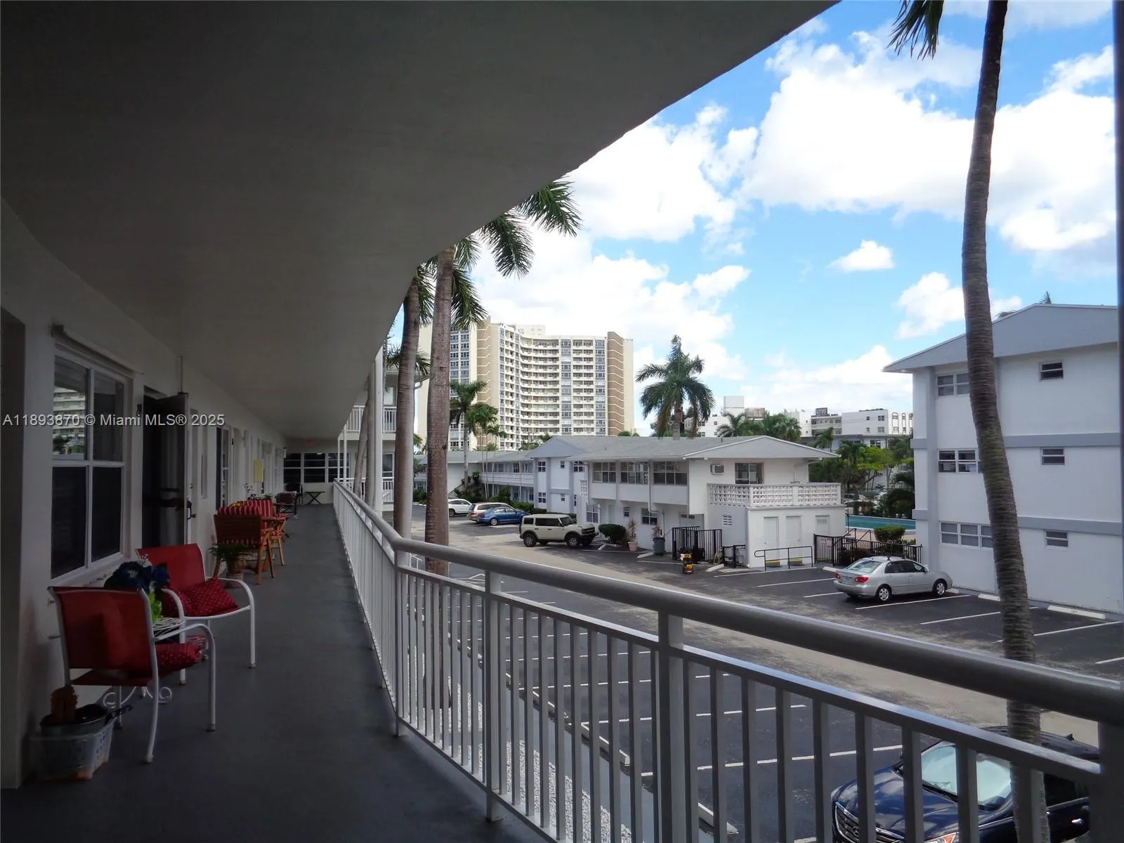 3127 S Ocean Dr, #219