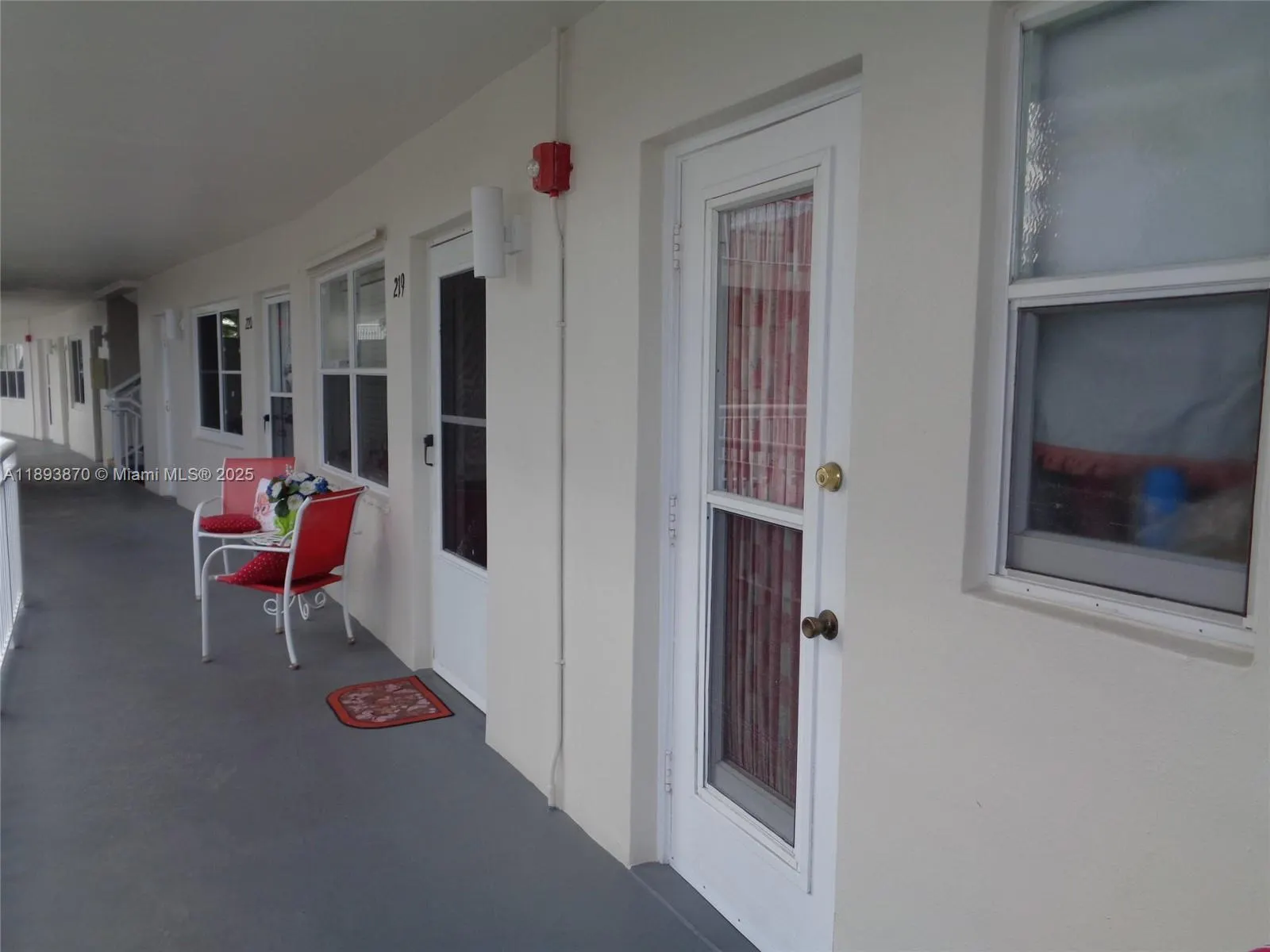 3127 S Ocean Dr, #219
