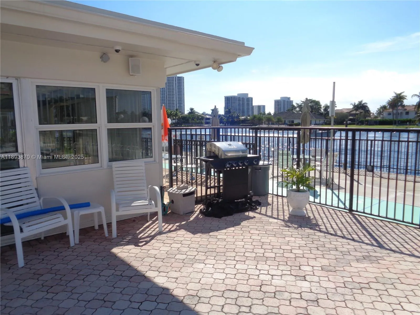 3127 S Ocean Dr, #219