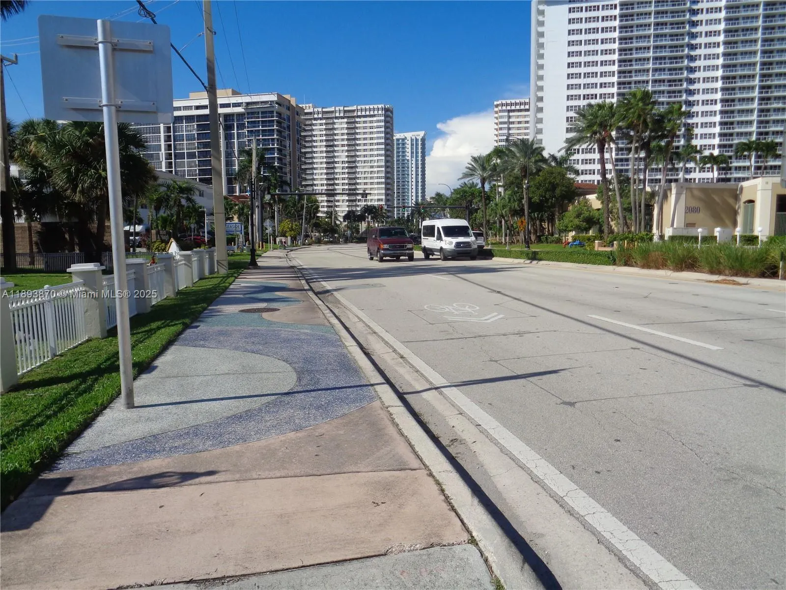 3127 S Ocean Dr, #219