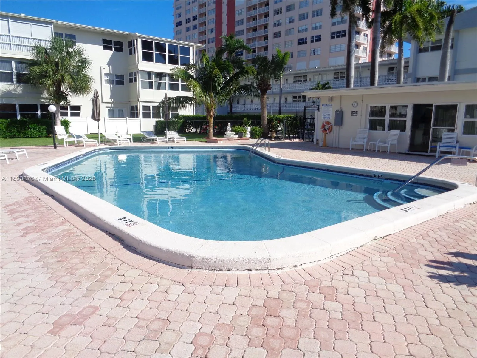 3127 S Ocean Dr, #219