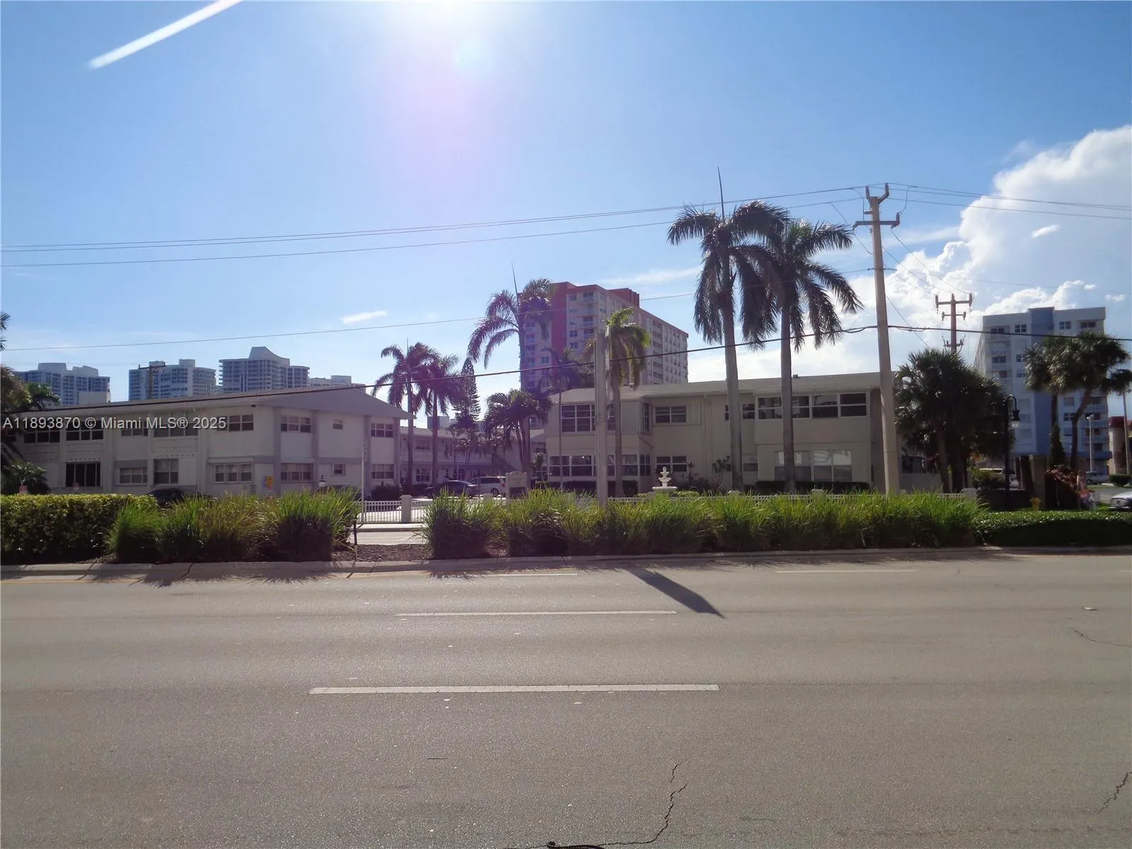 3127 S Ocean Dr, #219