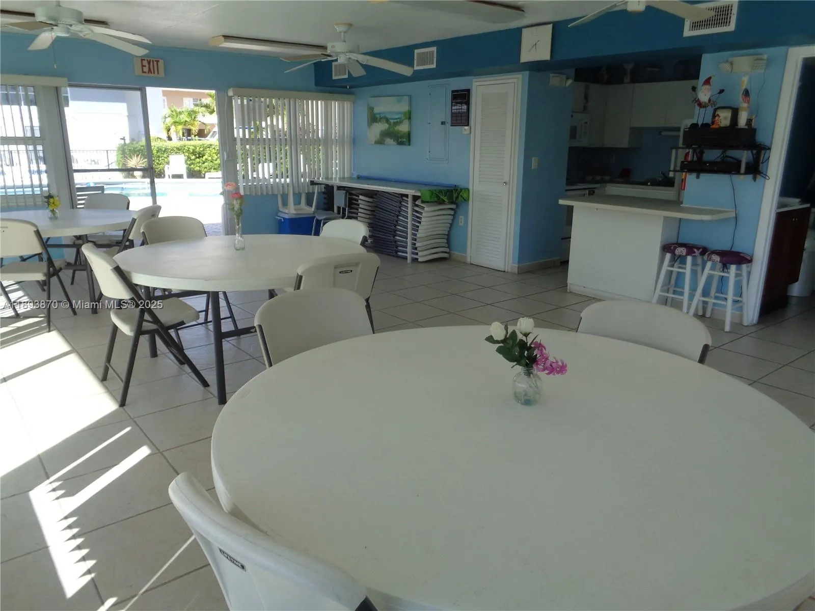 3127 S Ocean Dr, #219
