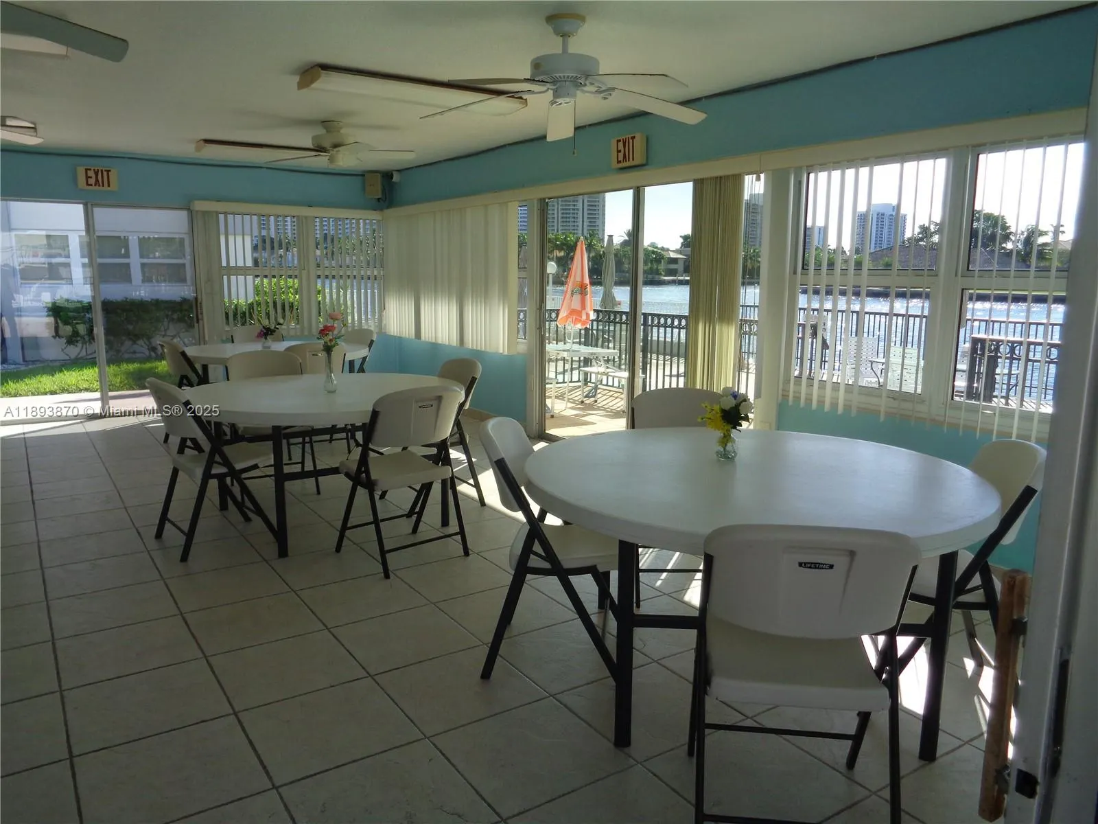 3127 S Ocean Dr, #219