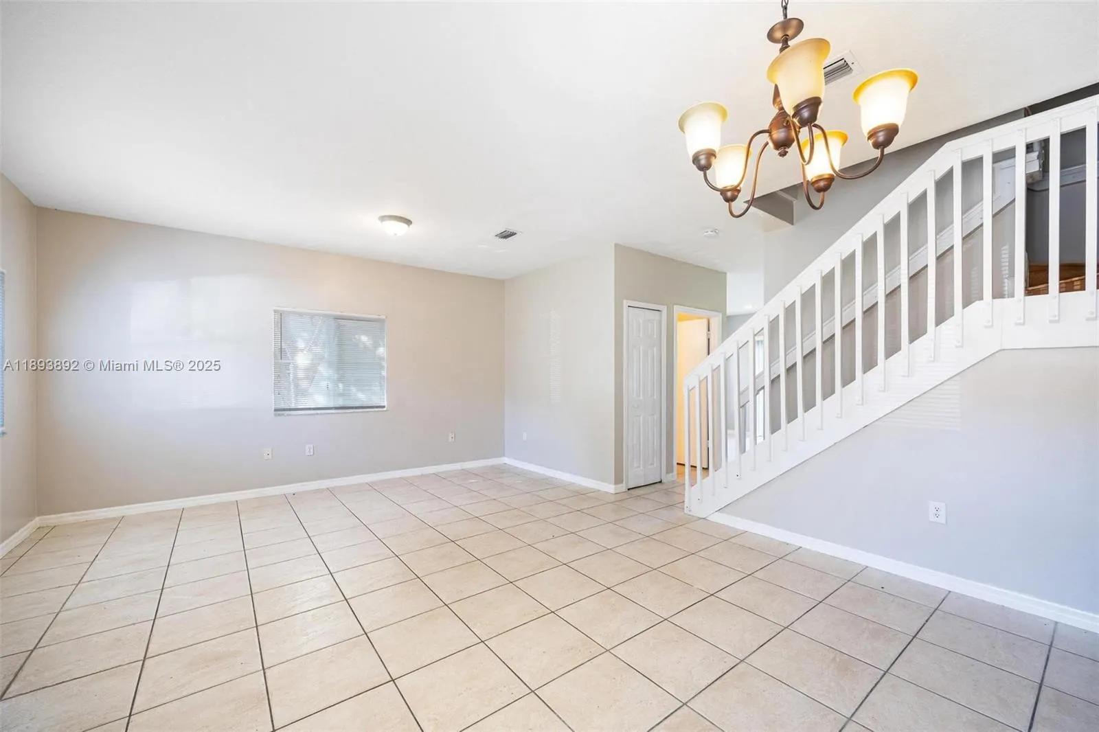 2956 SE 15th Ter