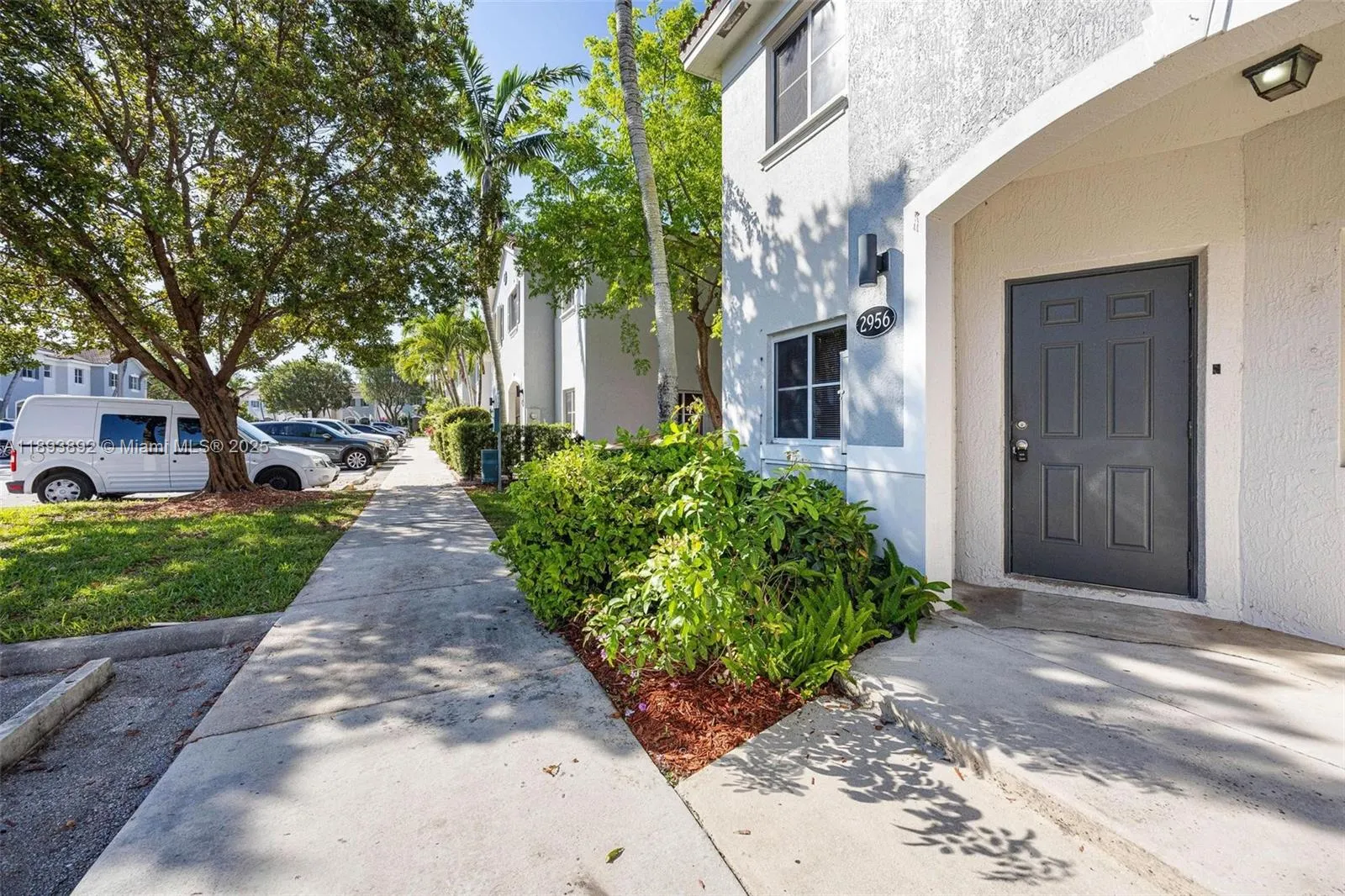 2956 SE 15th Ter
