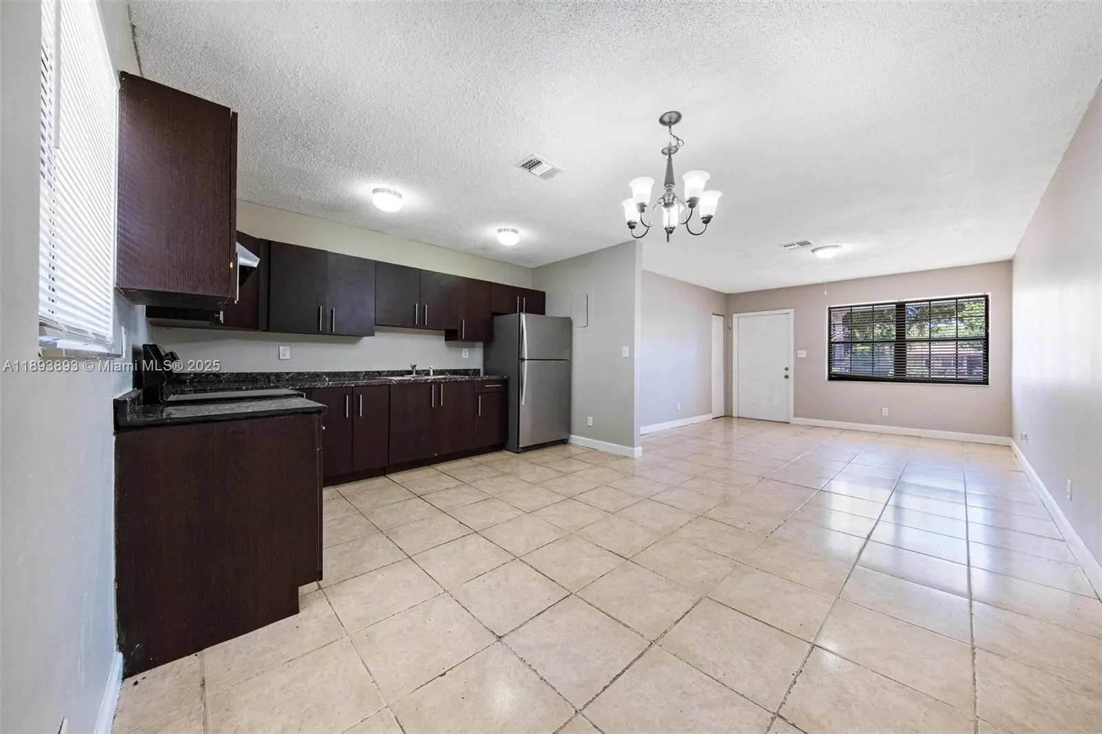 540 NW 7th Ter