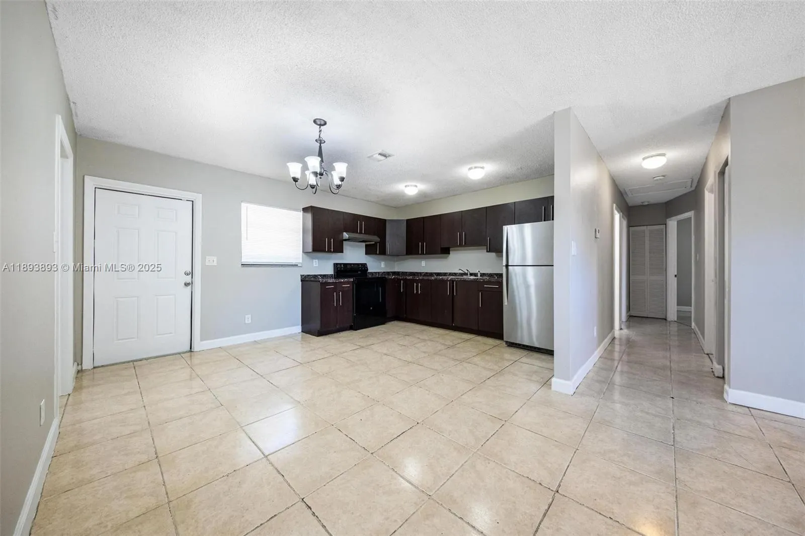 540 NW 7th Ter