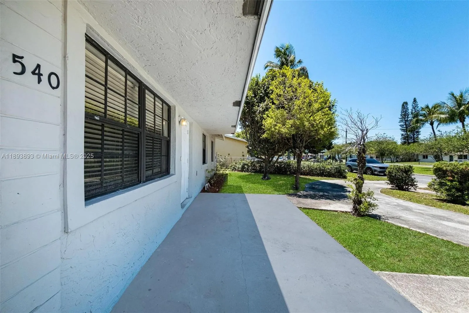 540 NW 7th Ter