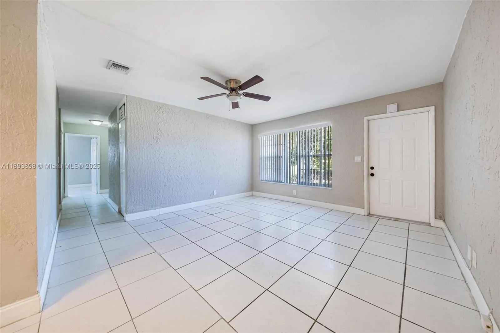 1560 NW Sunset Strip