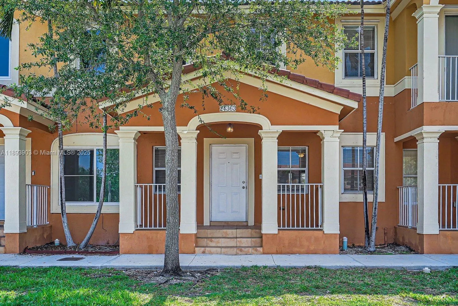 24363 SW 109th Ave