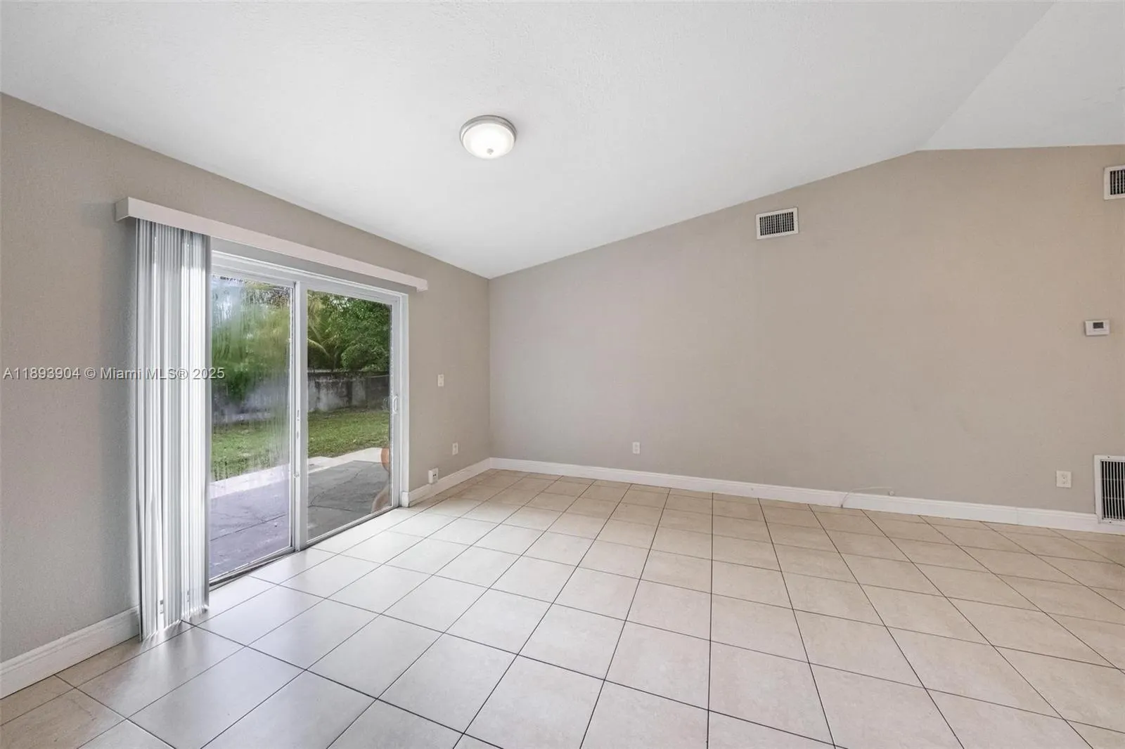 1920 NW 3rd Ave