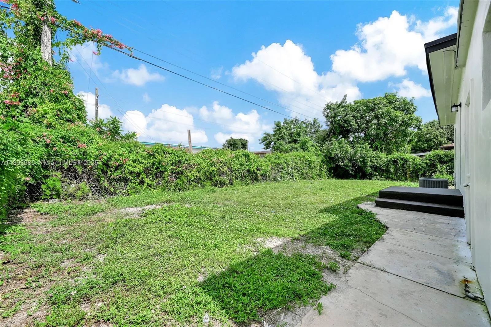 1847 NW 82nd St