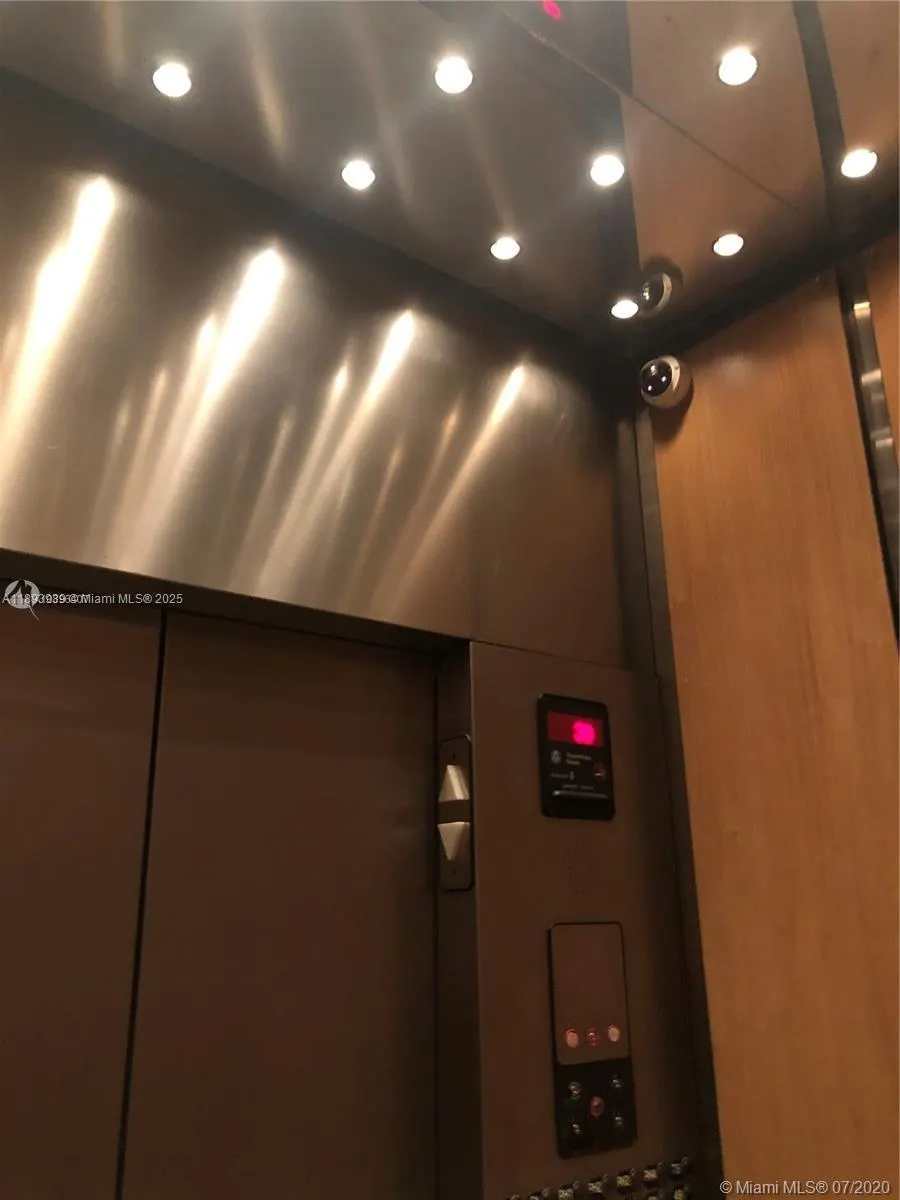 1750 N Bayshore Dr, #2501