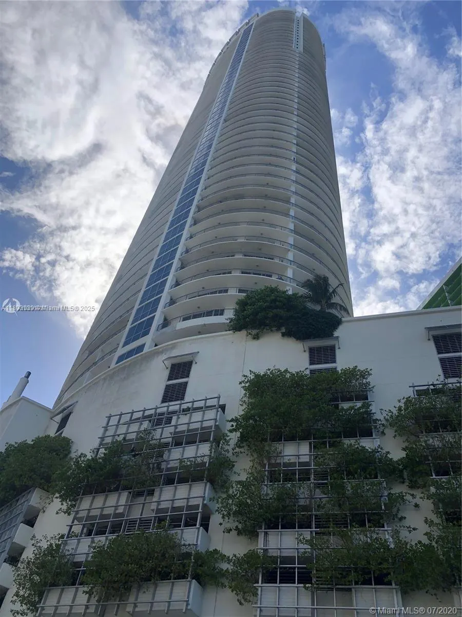 1750 N Bayshore Dr, #2501