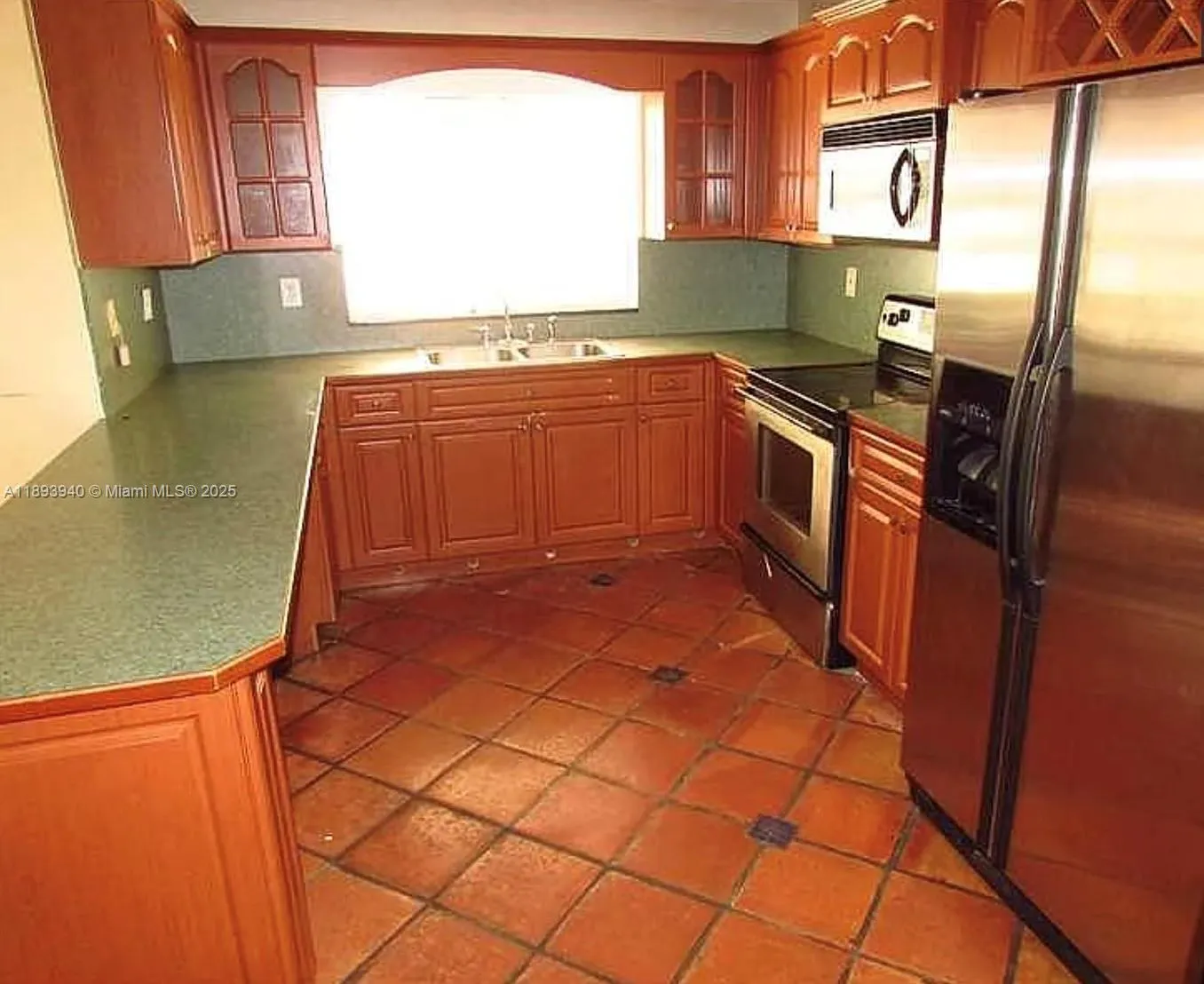 1045 NW 126th Pl