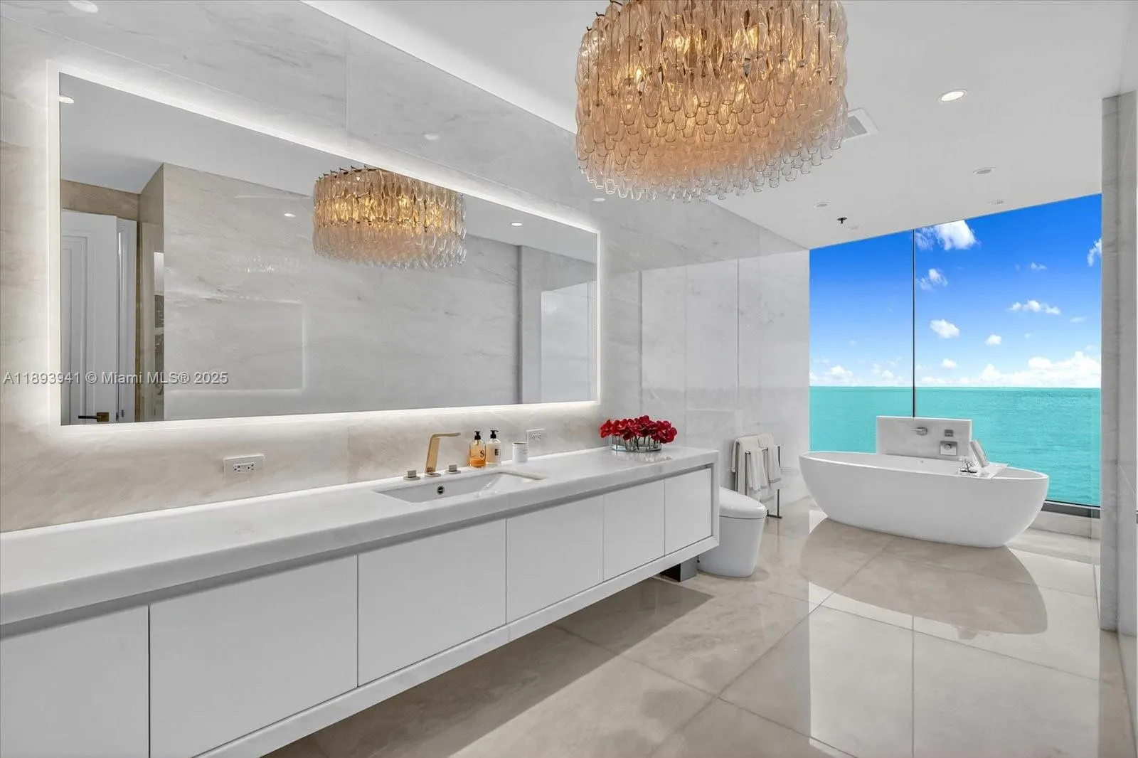 17901 Collins Ave, #1804