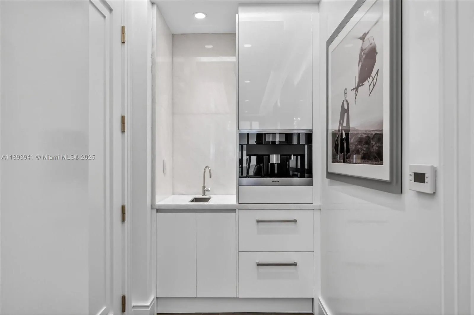 17901 Collins Ave, #1804