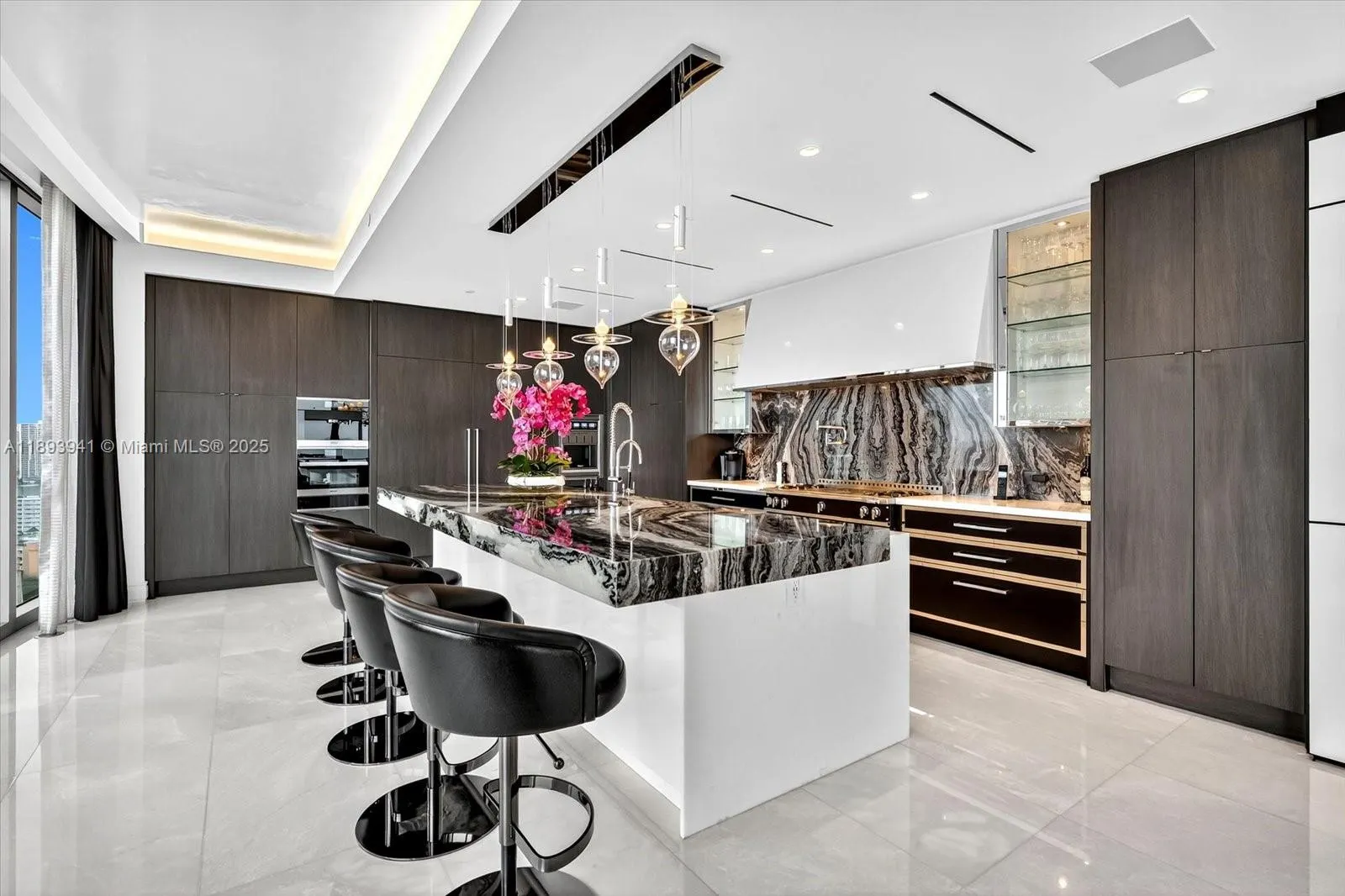 17901 Collins Ave, #1804