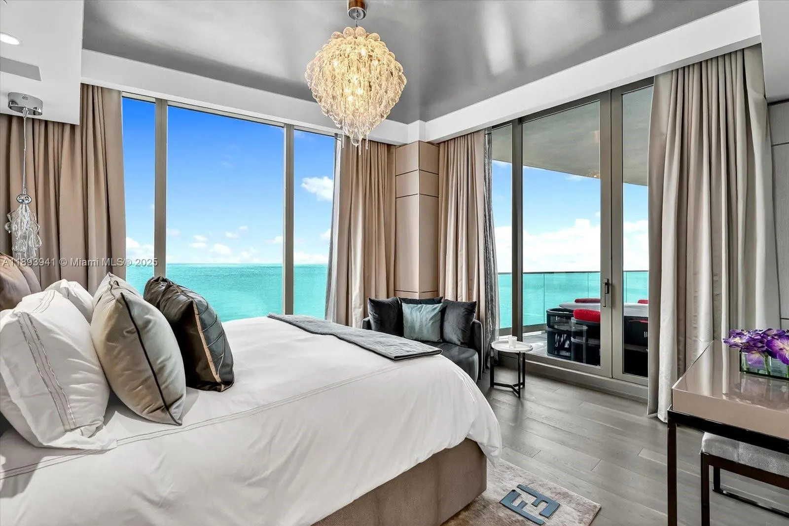 17901 Collins Ave, #1804
