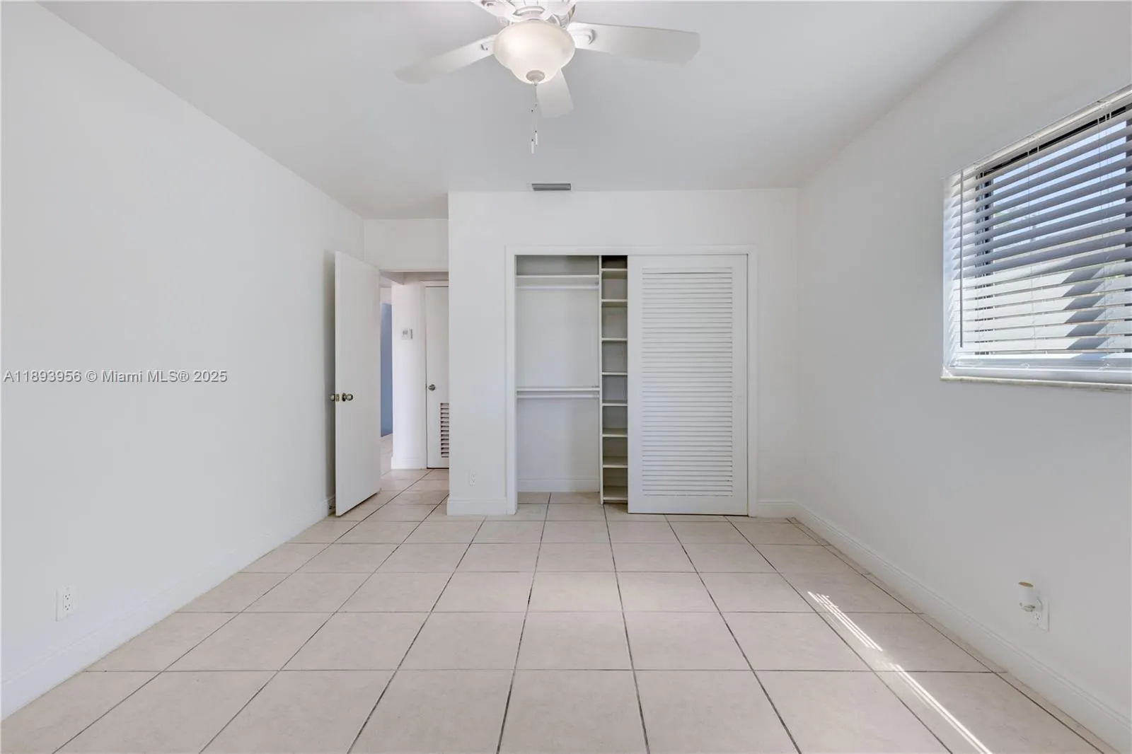 821 NW 41st St, #B
