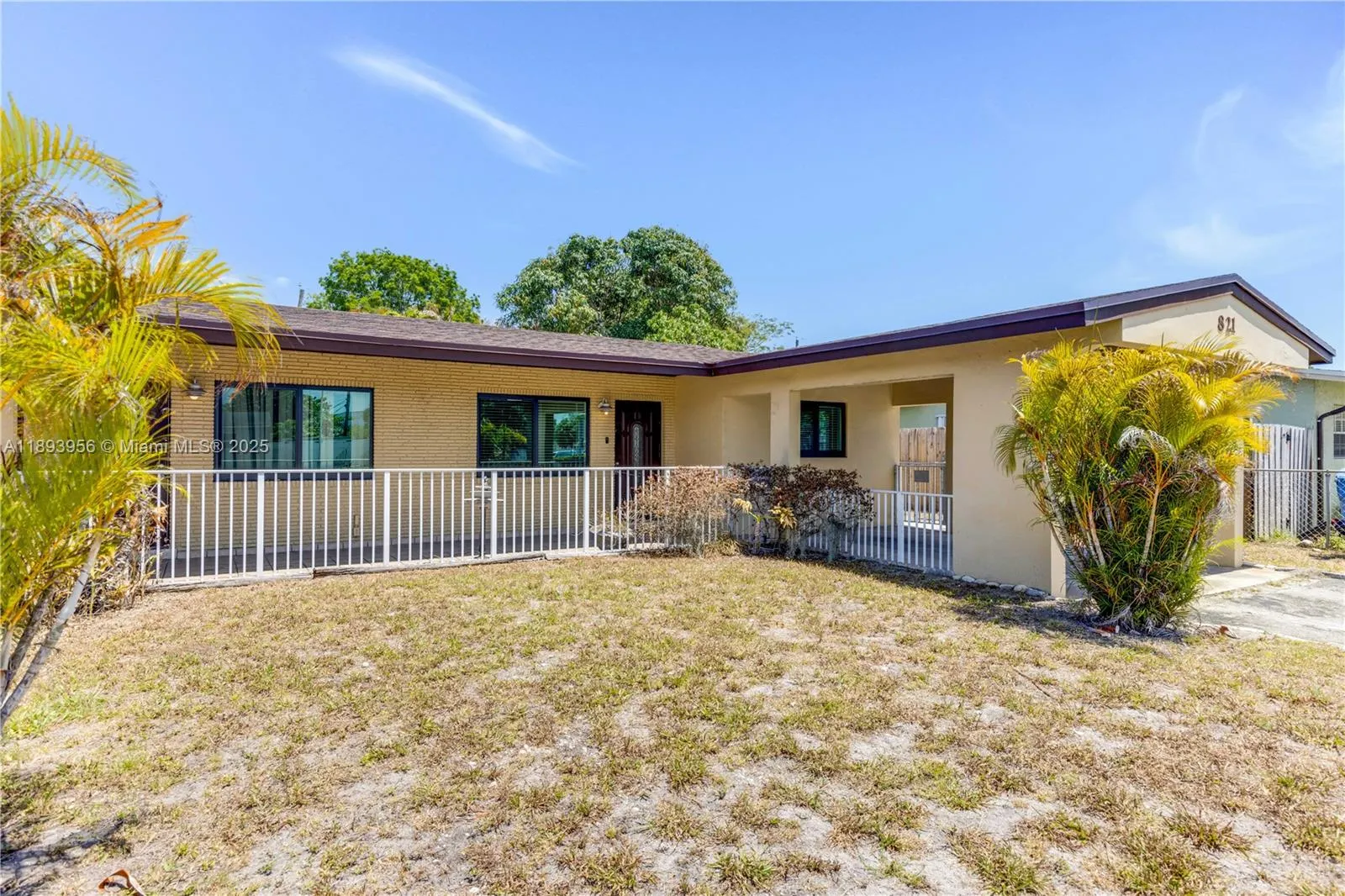 821 NW 41st St, #B