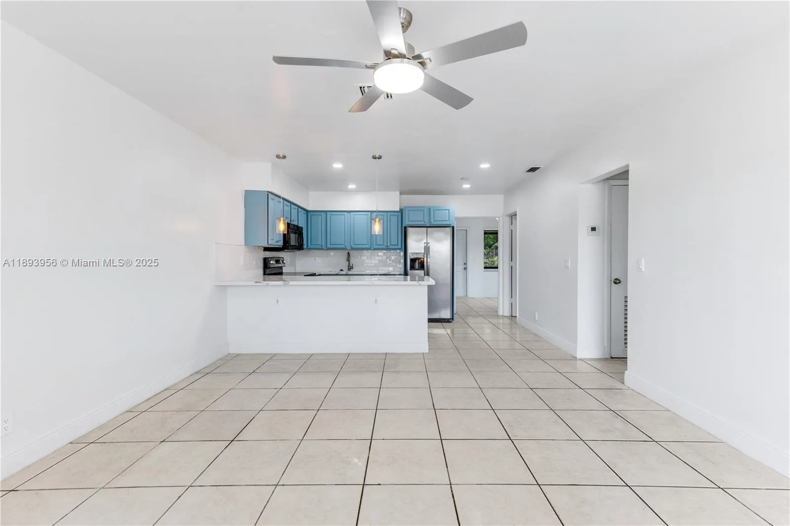 821 NW 41st St, #B
