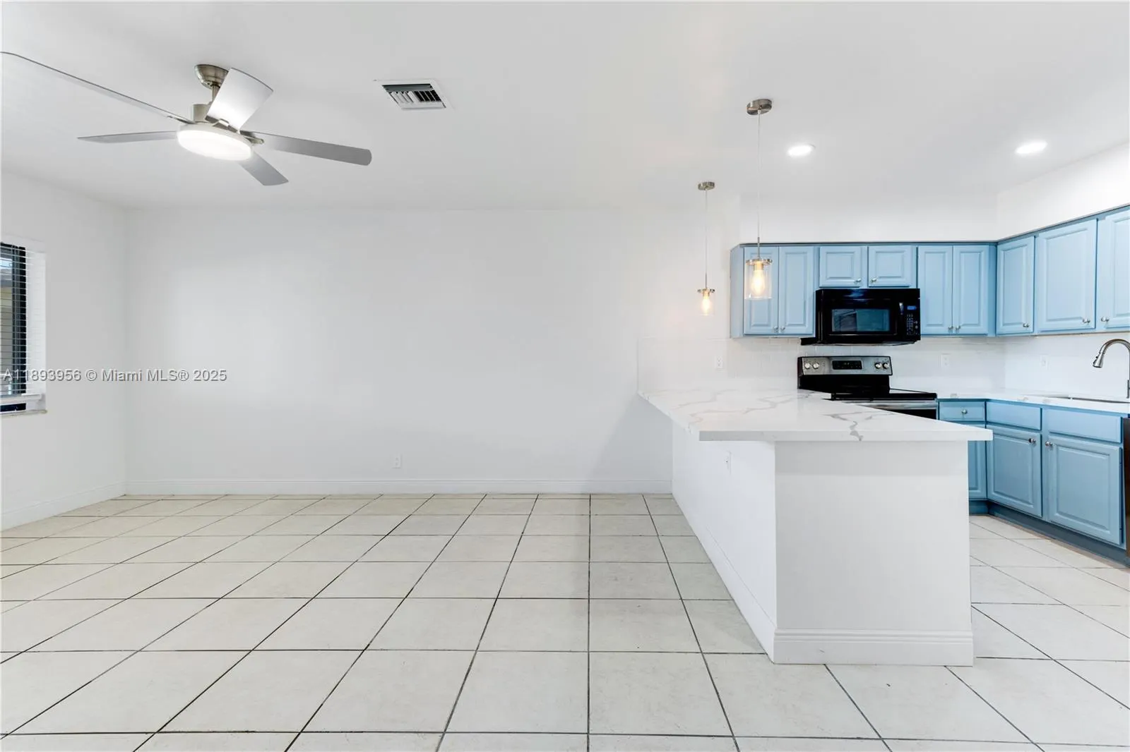 821 NW 41st St, #B