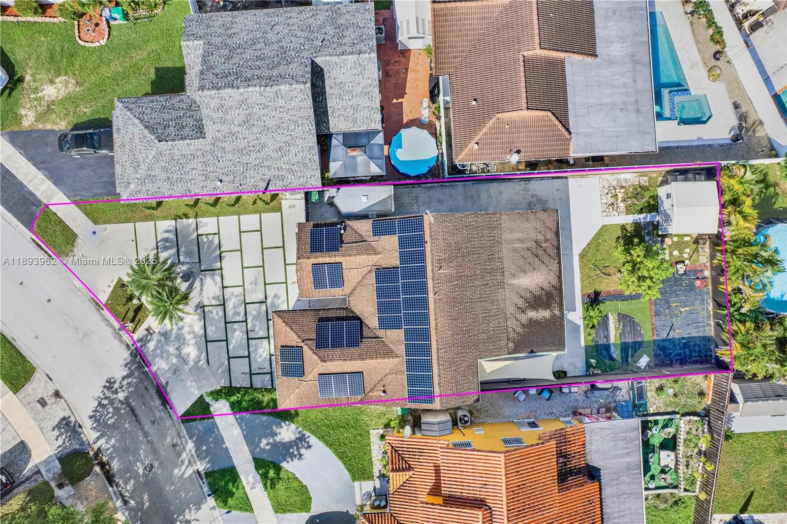 15555 SW 57th Ter