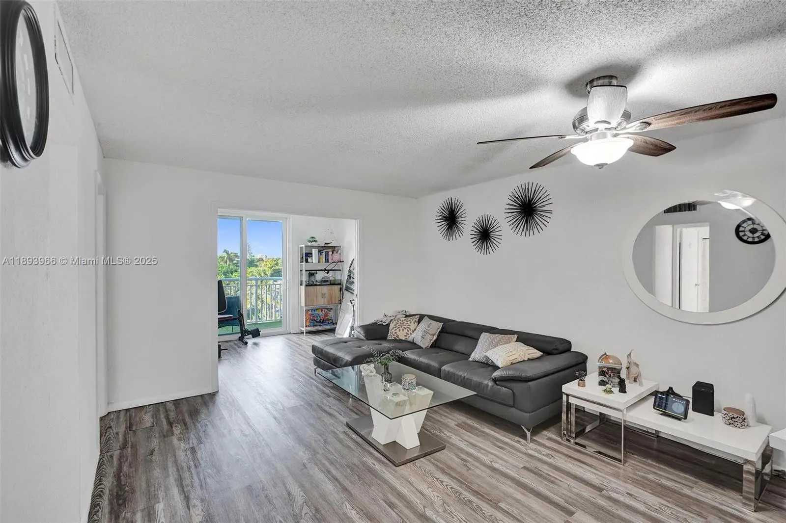 1251 NE 108th St, #610