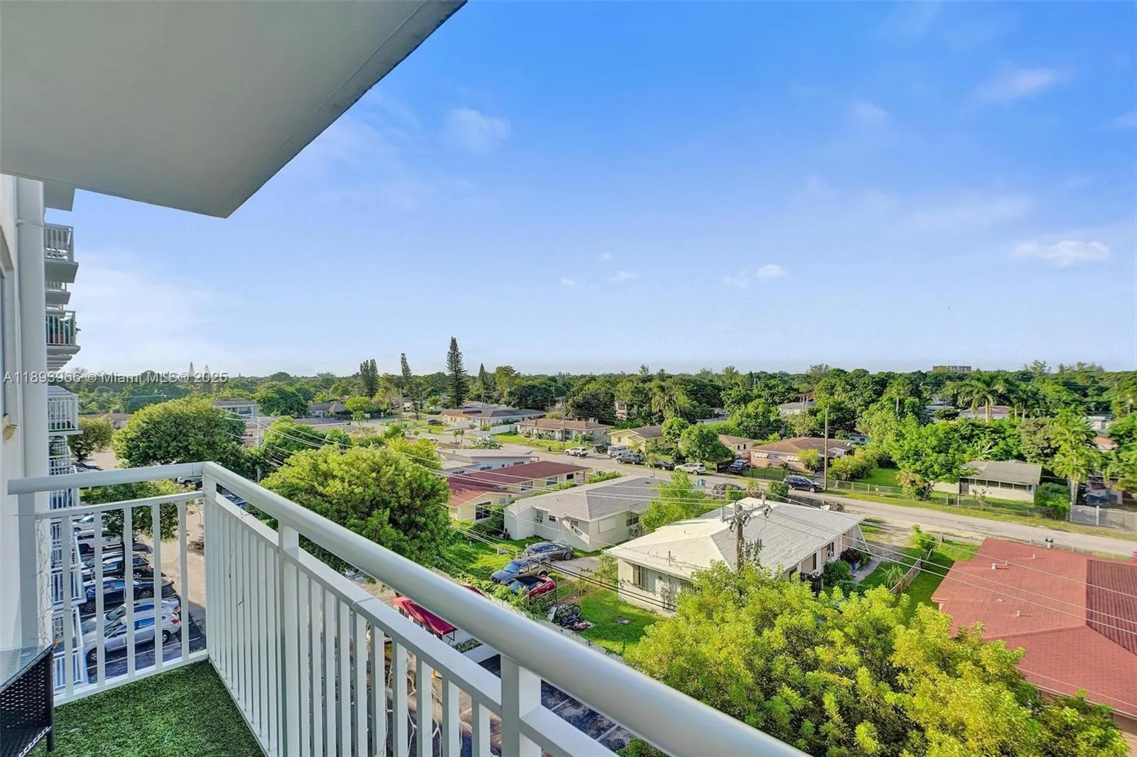 1251 NE 108th St, #610
