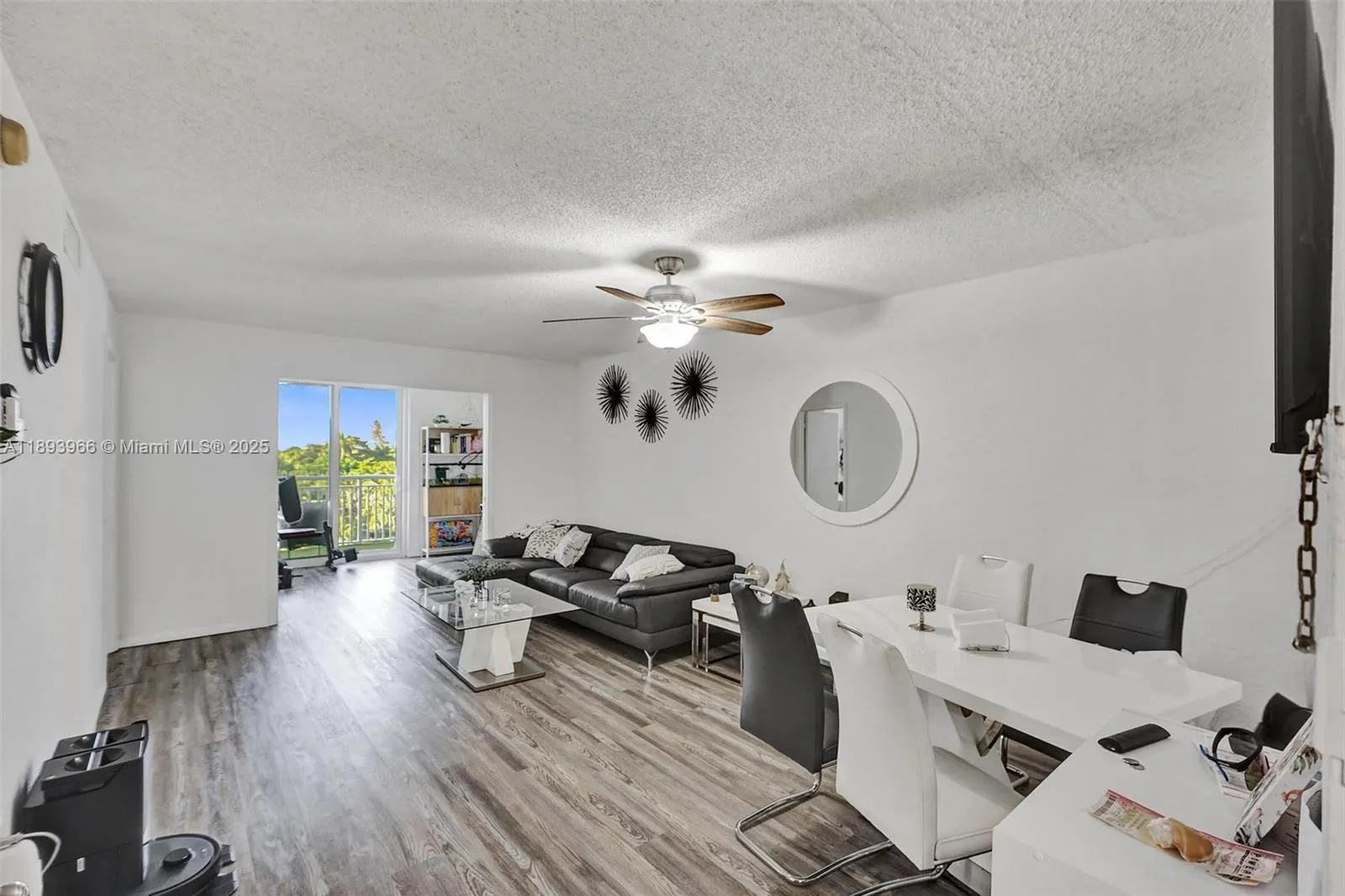 1251 NE 108th St, #610