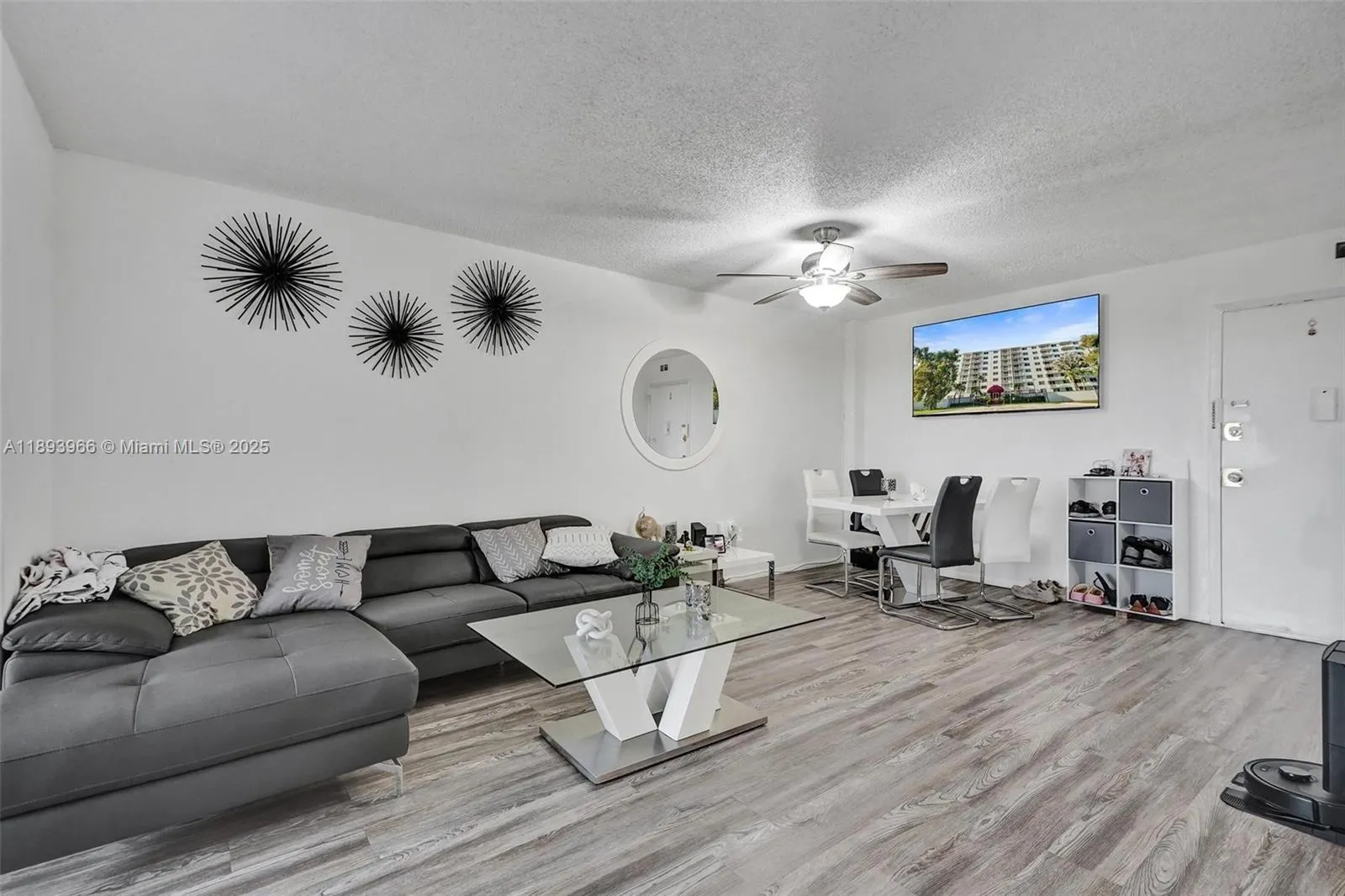 1251 NE 108th St, #610