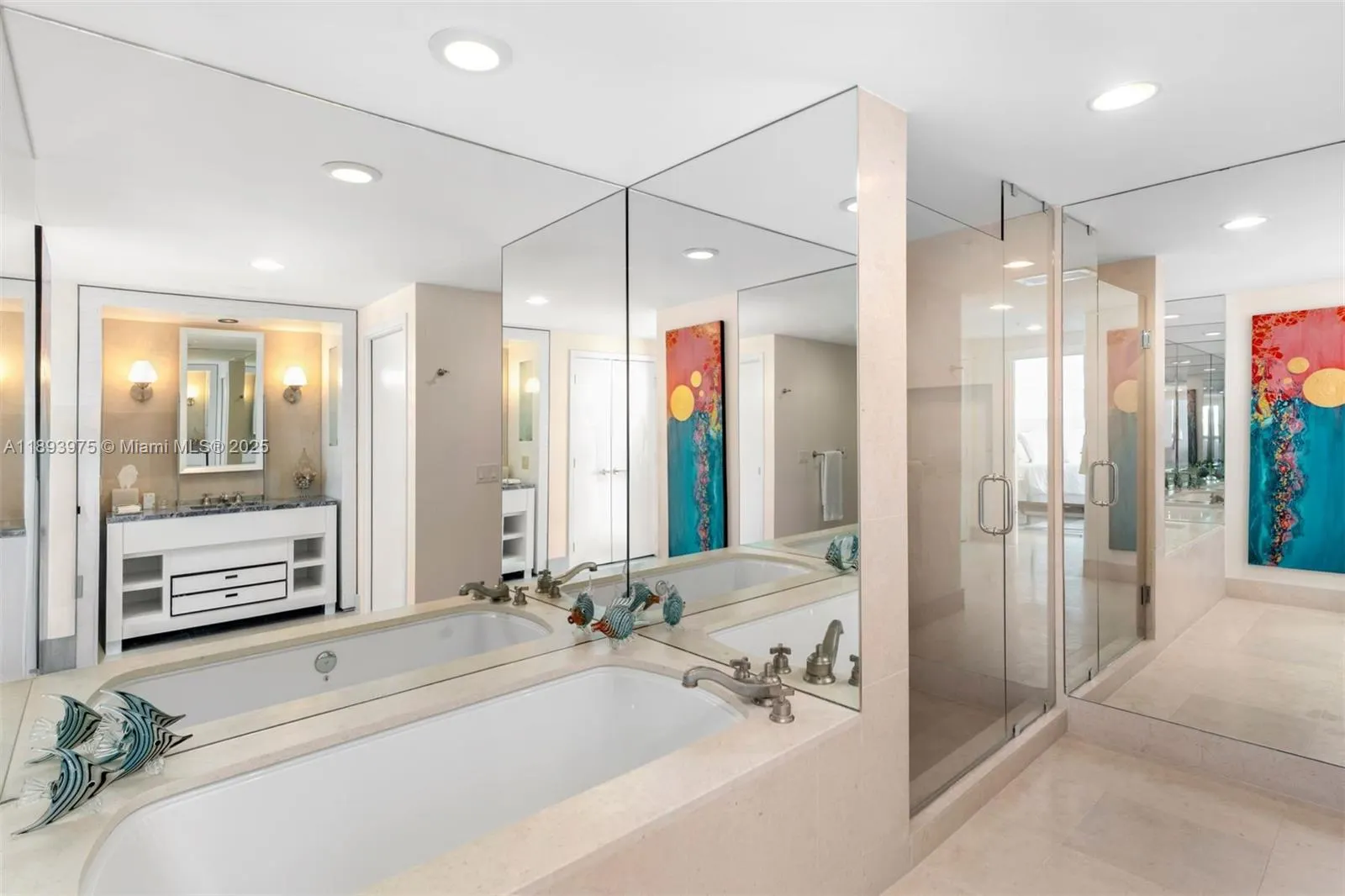 6899 Collins Ave, #3404