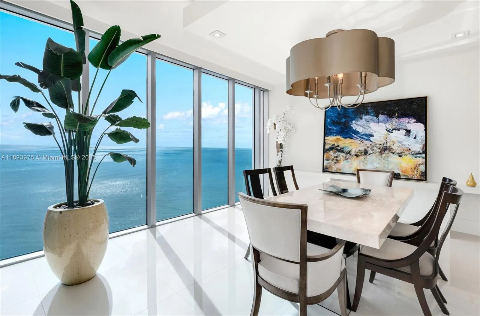 6899 Collins Ave, #3404