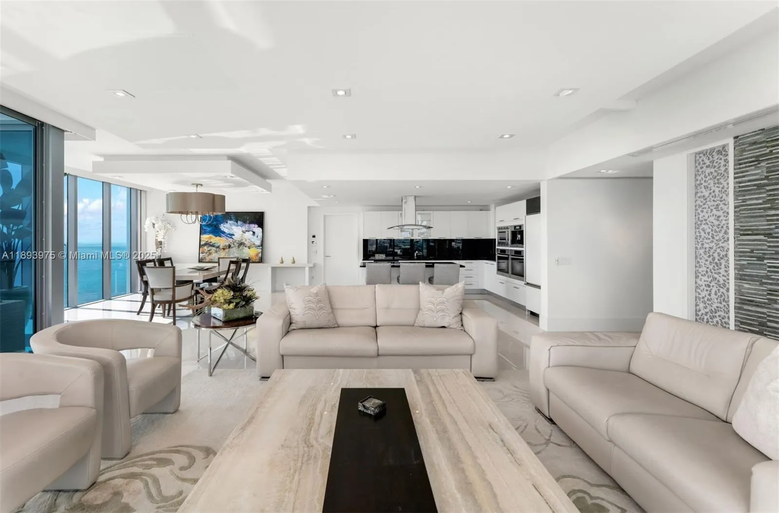 6899 Collins Ave, #3404