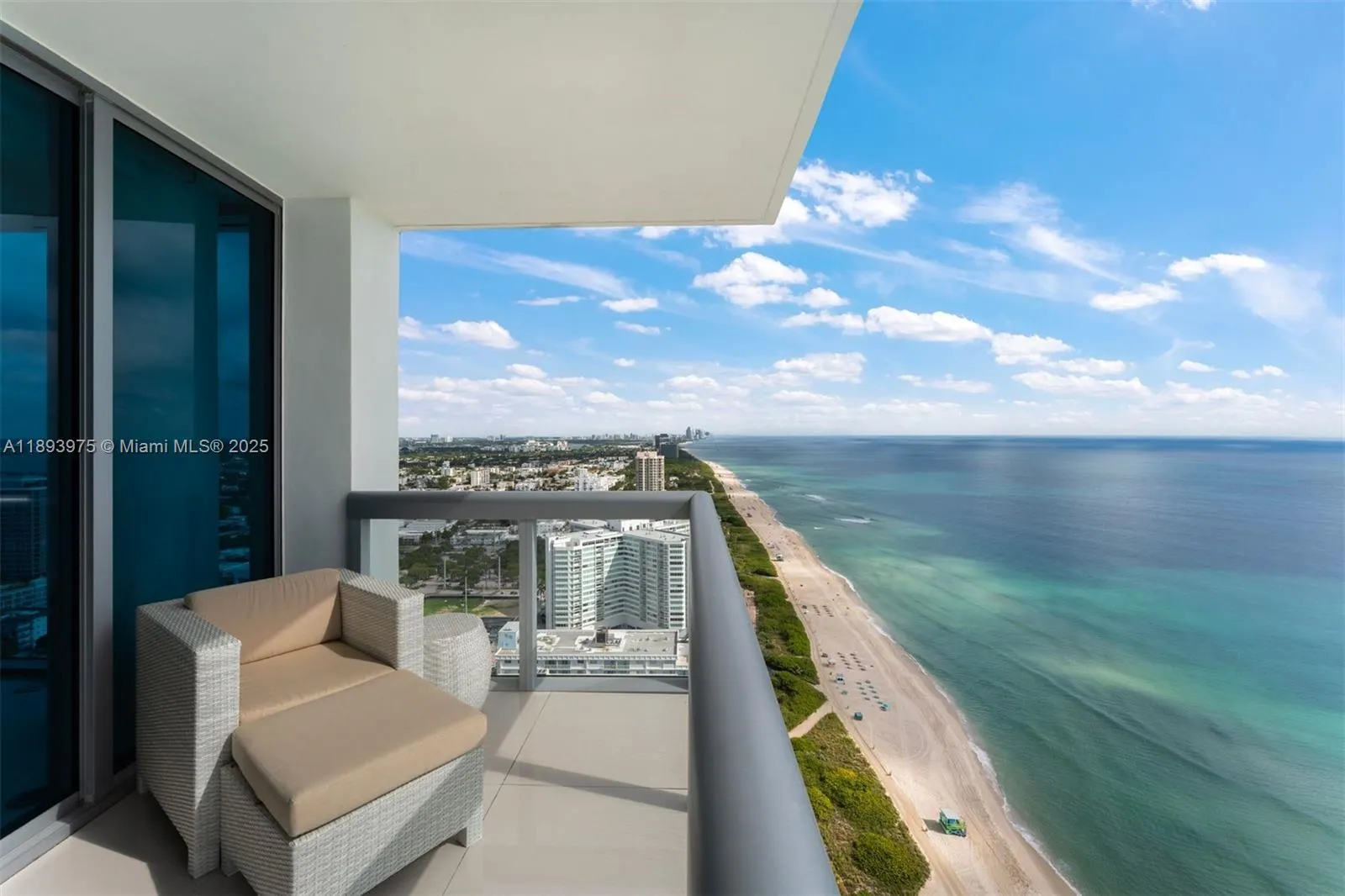 6899 Collins Ave, #3404