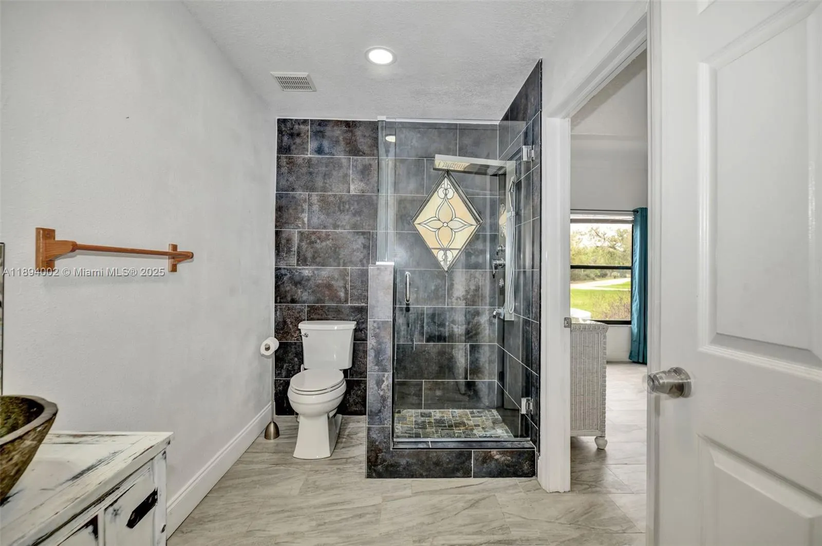7505 Jomel Drive
