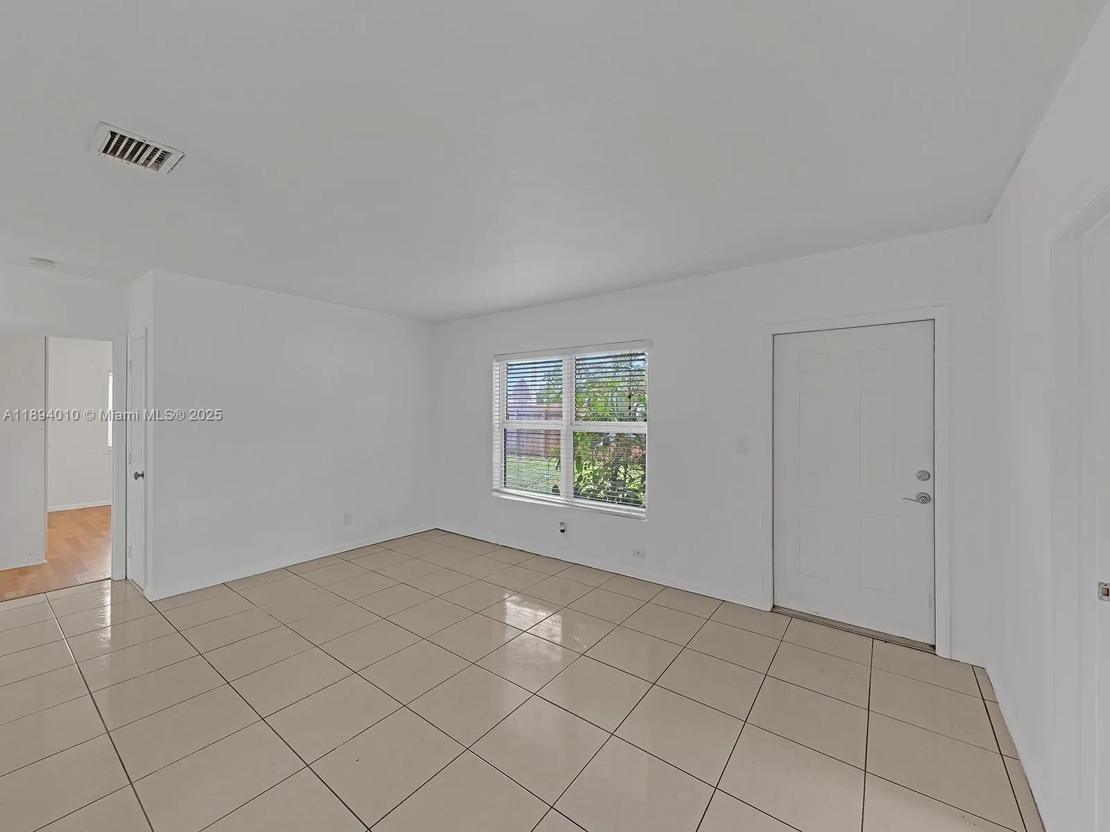 1636 NE 15th Ave