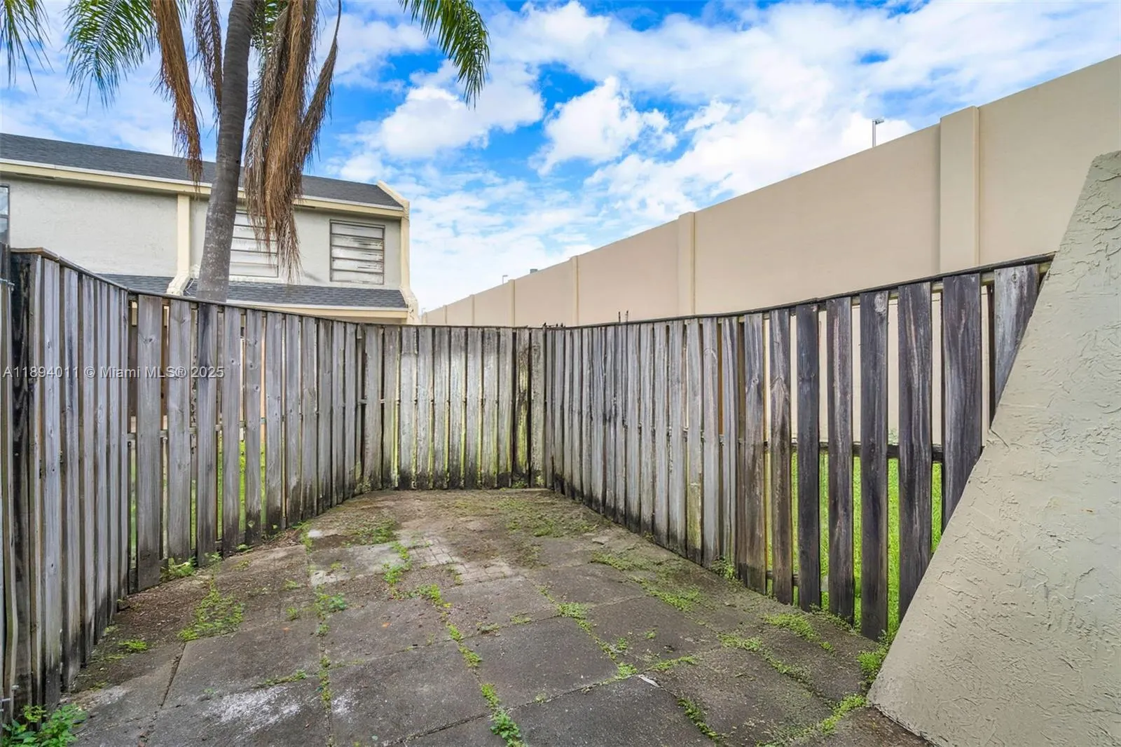 2306 NW 52nd Ave, #2306