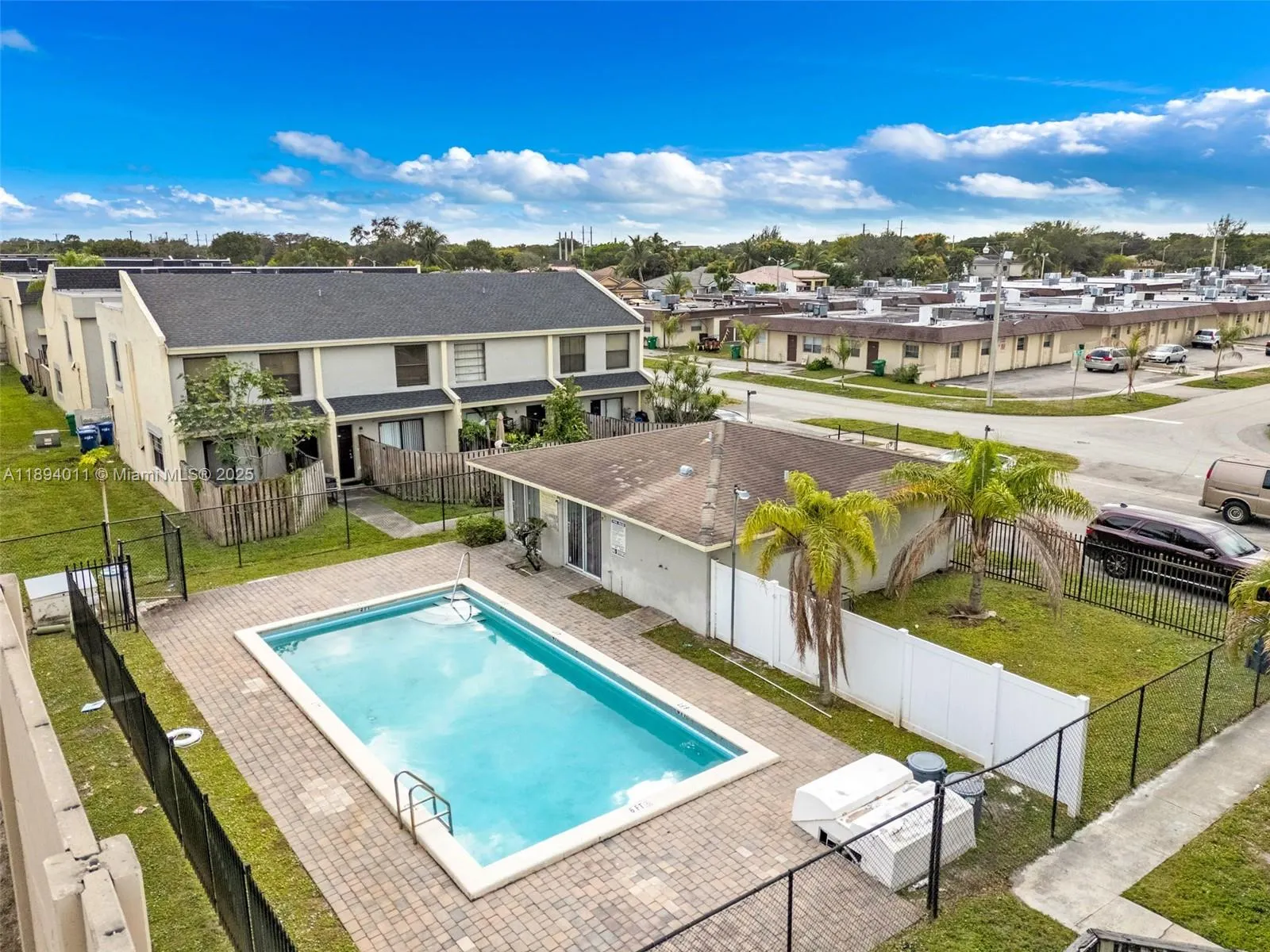2306 NW 52nd Ave, #2306