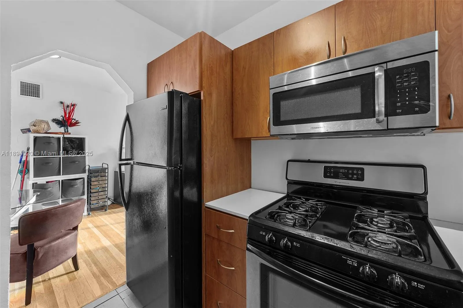 1515 E West Ave, #12