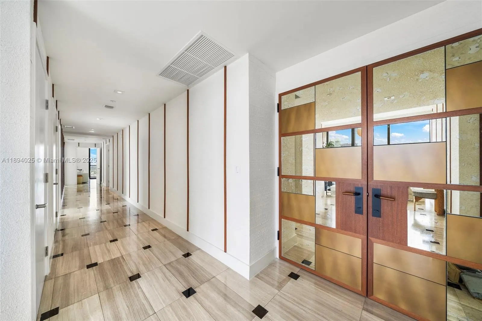 788 NE 23rd St, #3301