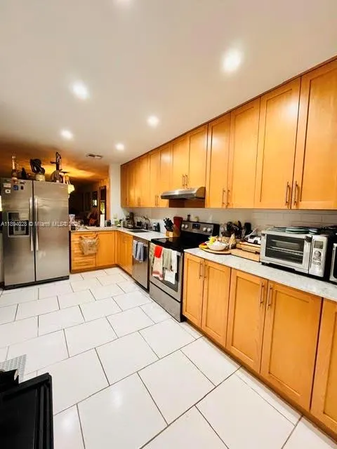 3865 Estepona Ave, #9-D-6