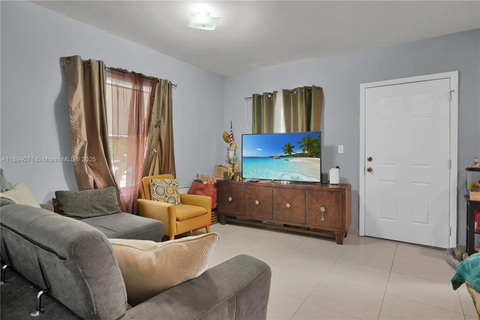 2155 NW 28th St