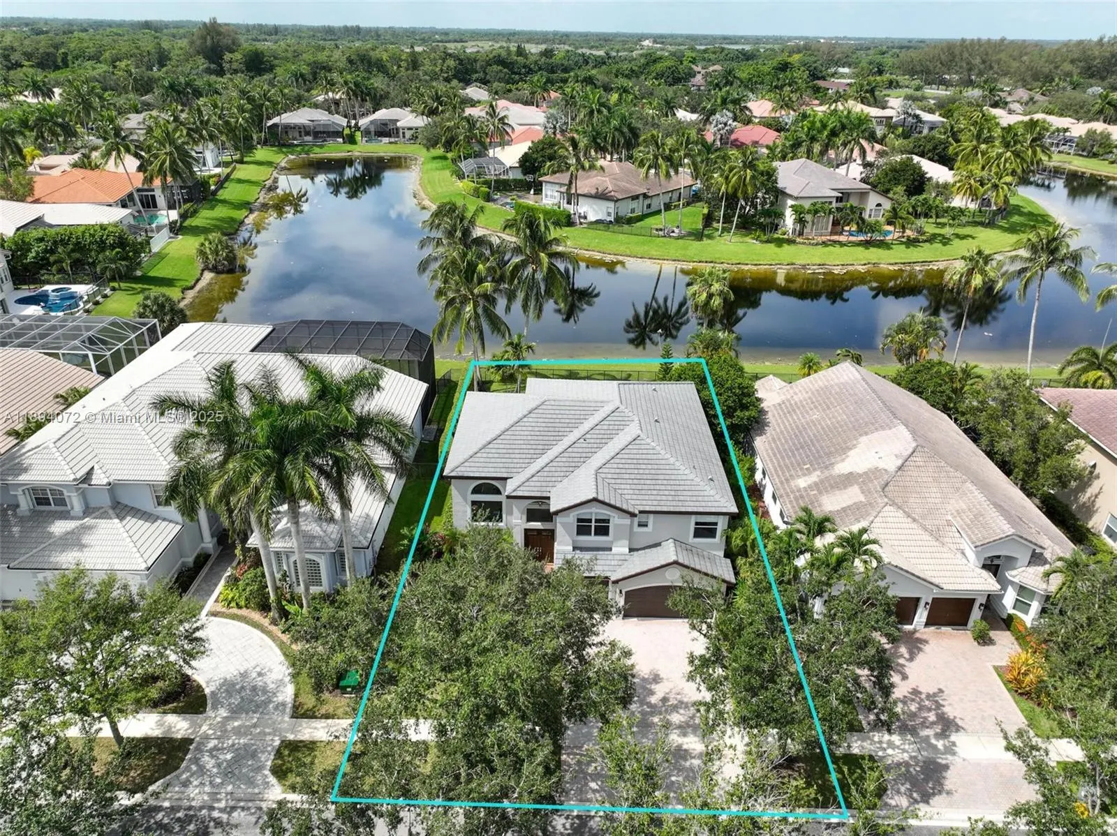 11750 Bayfield Dr