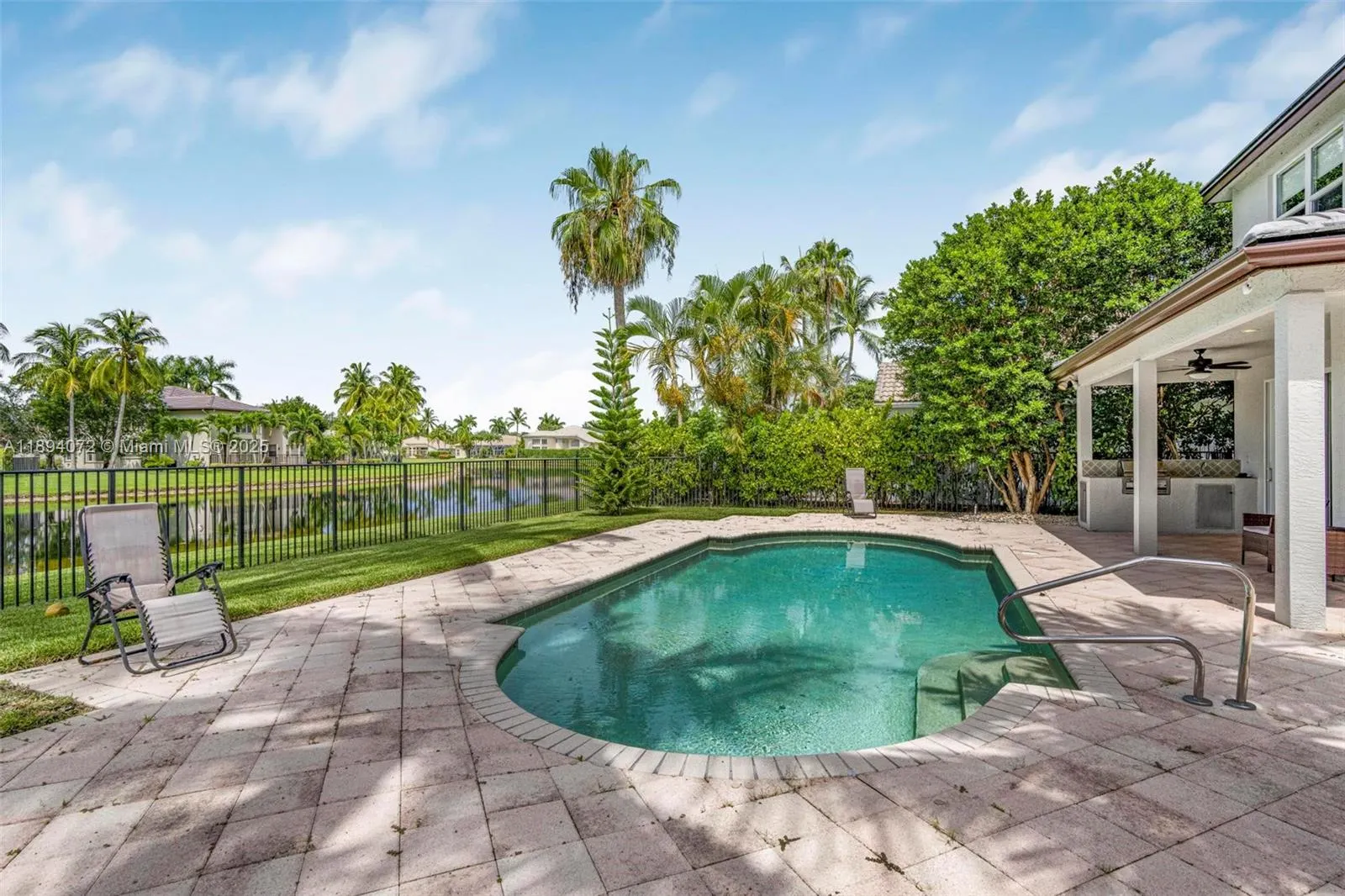 11750 Bayfield Dr