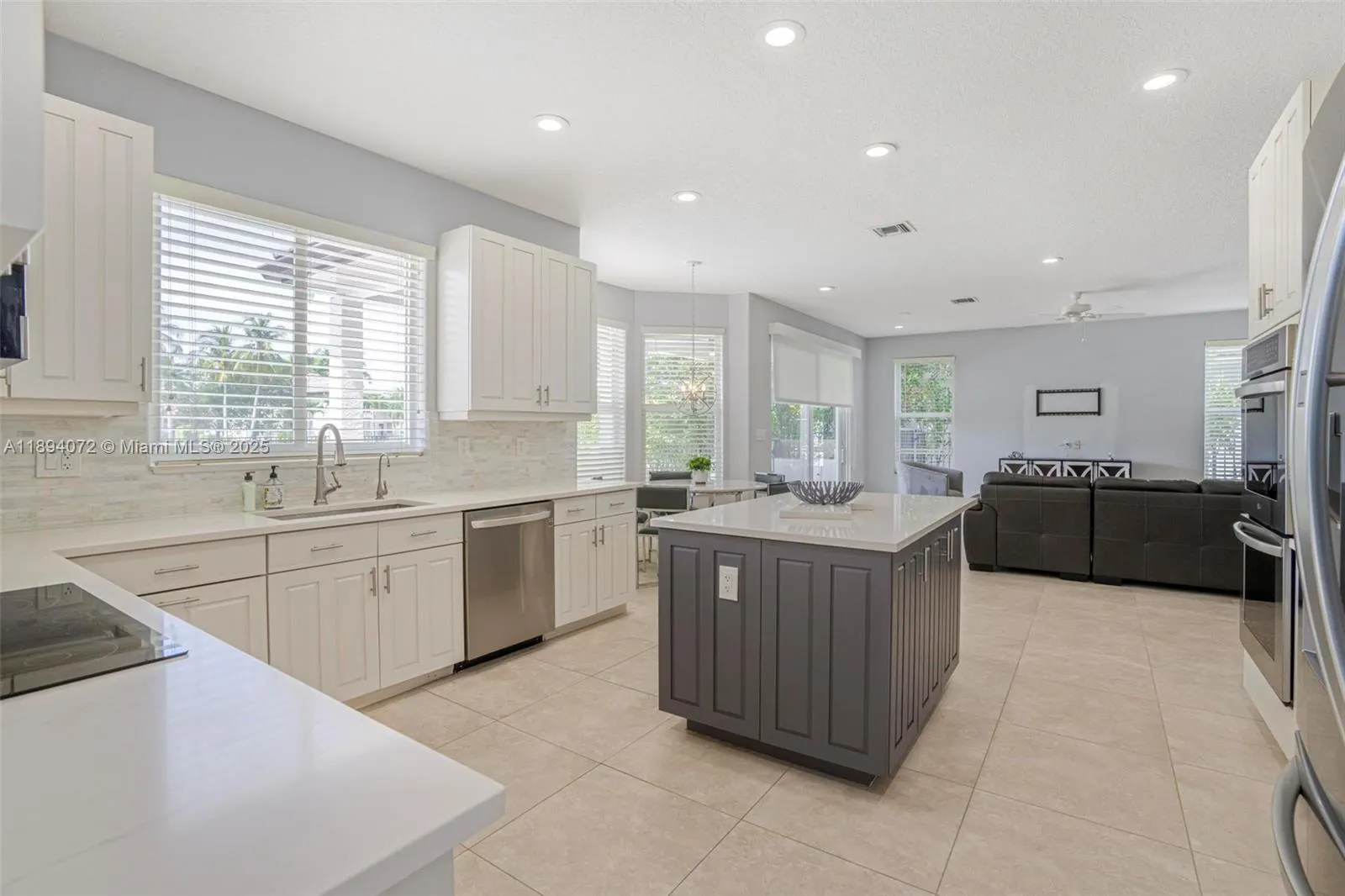 11750 Bayfield Dr
