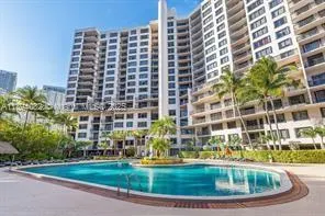 540 Brickell Key Dr, #302