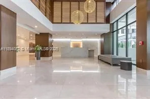 540 Brickell Key Dr, #302